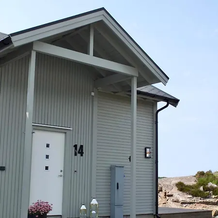 Holiday home House By The Fjord - Ocean View And Jacuzzi Forland